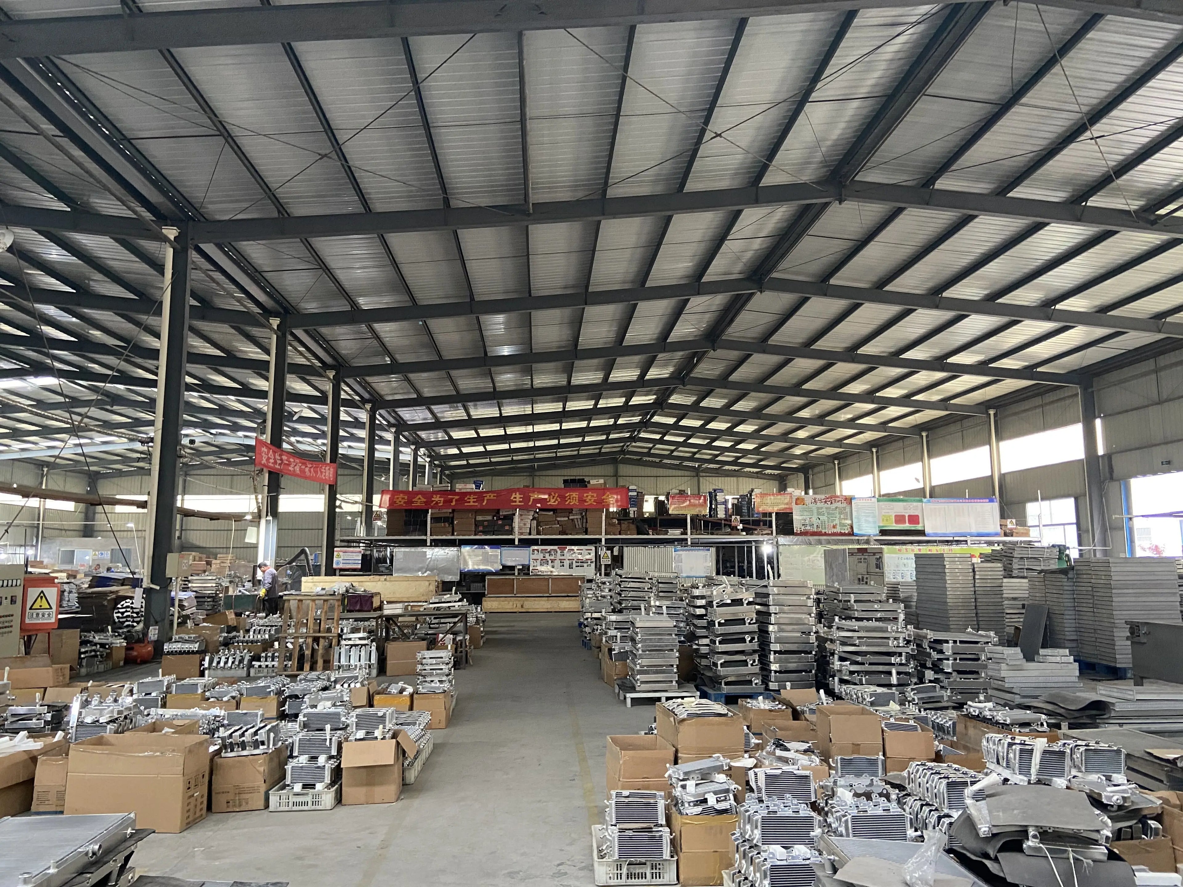 For 3 ROW Holden Commodore VB VC VH VK V8 MT Aluminum Radiator Water Cooling Intercooler Heatsink