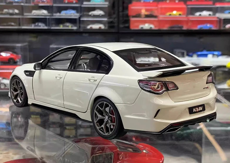 Alloy fully open Biante 1:18 Holden HSV GTSR car model 5 colors