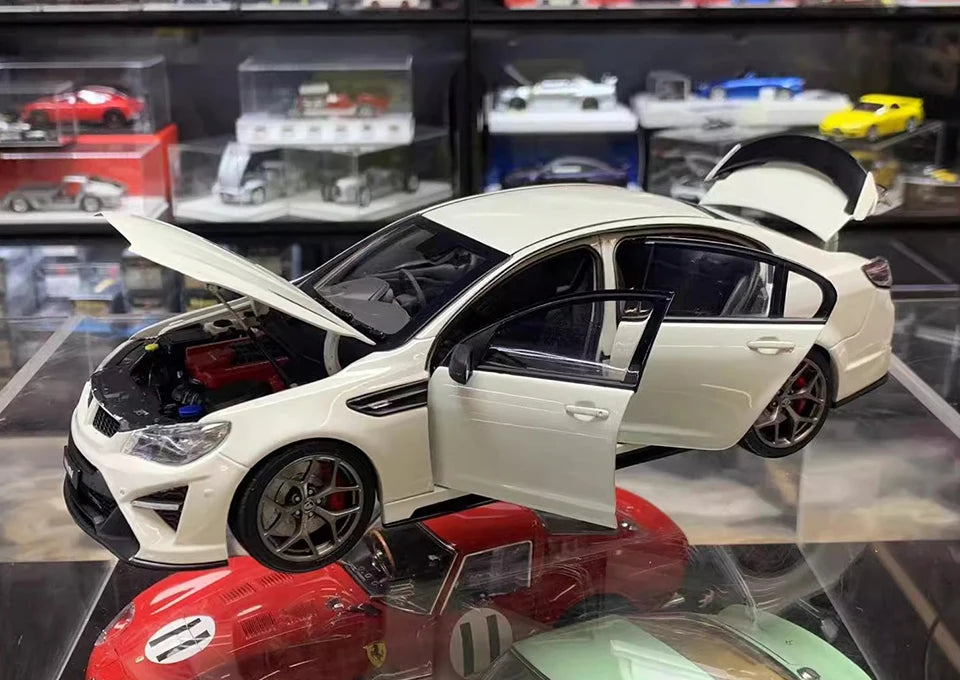 Alloy fully open Biante 1:18 Holden HSV GTSR car model 5 colors