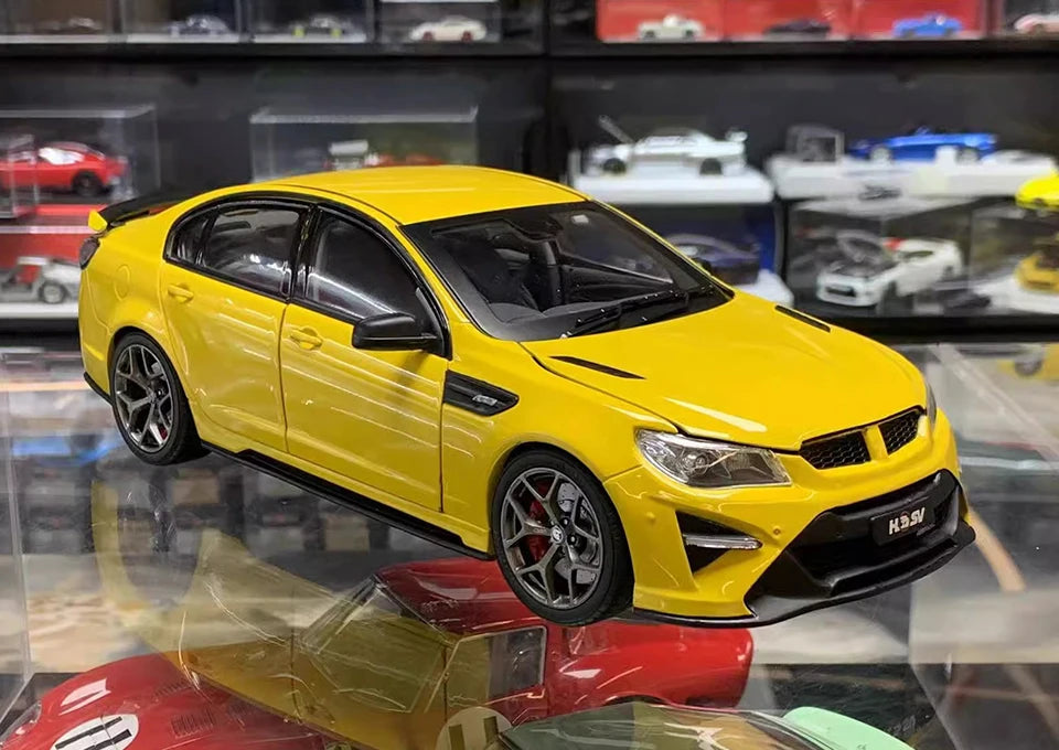 Alloy fully open Biante 1:18 Holden HSV GTSR car model 5 colors