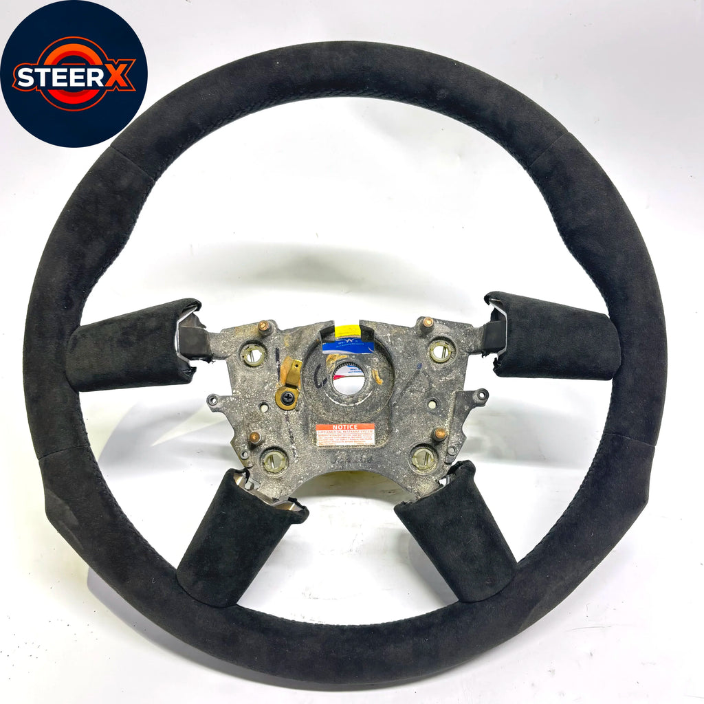 Custom Black Alcantara Leather Custom Steering Wheel For The Pontiac Gto/Holden Holden Commodore Vz Vy 2004-2006